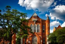 10 Rules to know When Choosing Online Distance Education Colleges